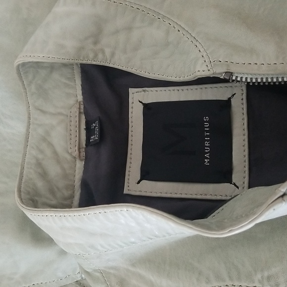 Leather Jacket - Picture 2 of 8